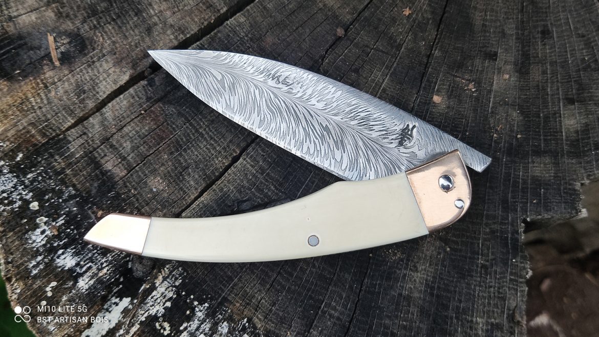 Coutellia_2023_BST_ARTISAN_BOIS_1