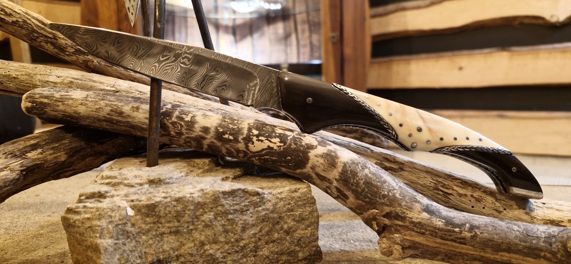 COUTELLIA 2026 NICOLAS LECOMTE RAVEN BLACKSMITH GALLERY 1