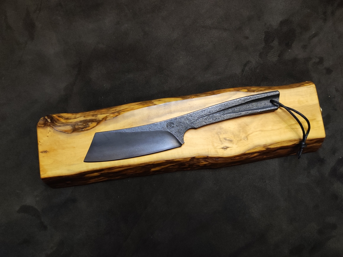 COUTELLIA 2026 DAVID COMBEMOREL 1